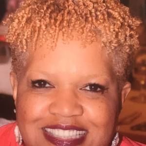 Meet your Posher, Brenda